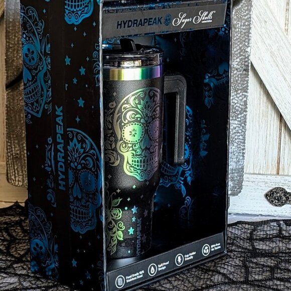 "SOLD"Hydra pea Voyager Limited Edition Sugar Skulls Holographic 25oz Tumbler 💀 - Picture 3 of 5